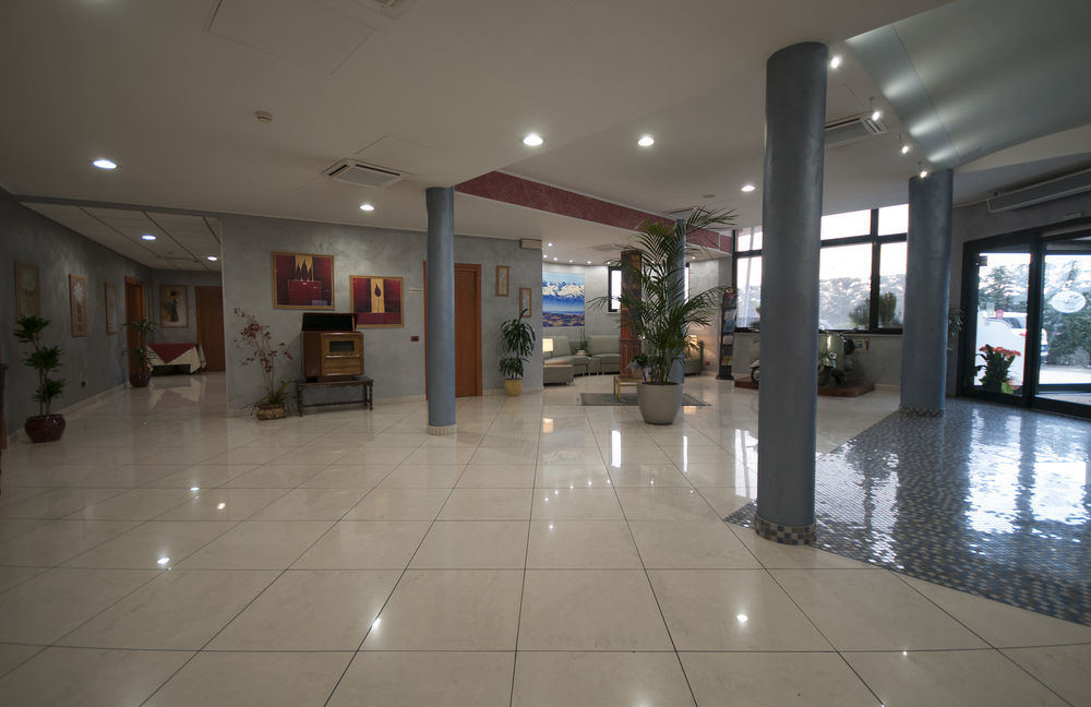 Hotel Brindor Poirino Extérieur photo