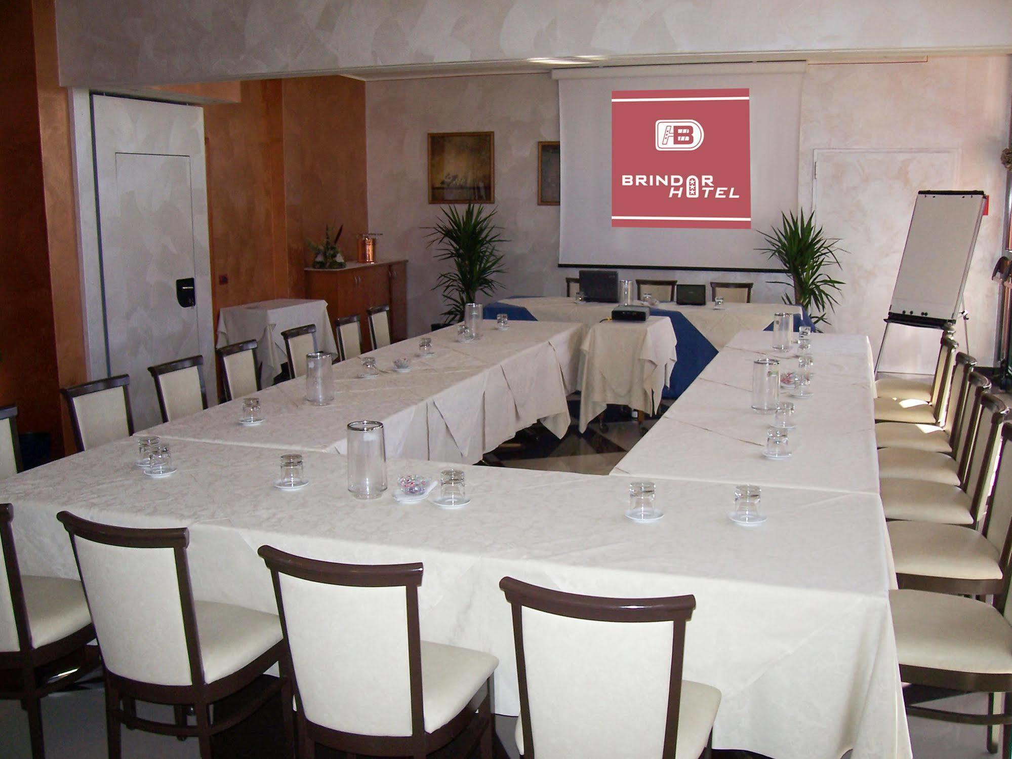 Hotel Brindor Poirino Extérieur photo